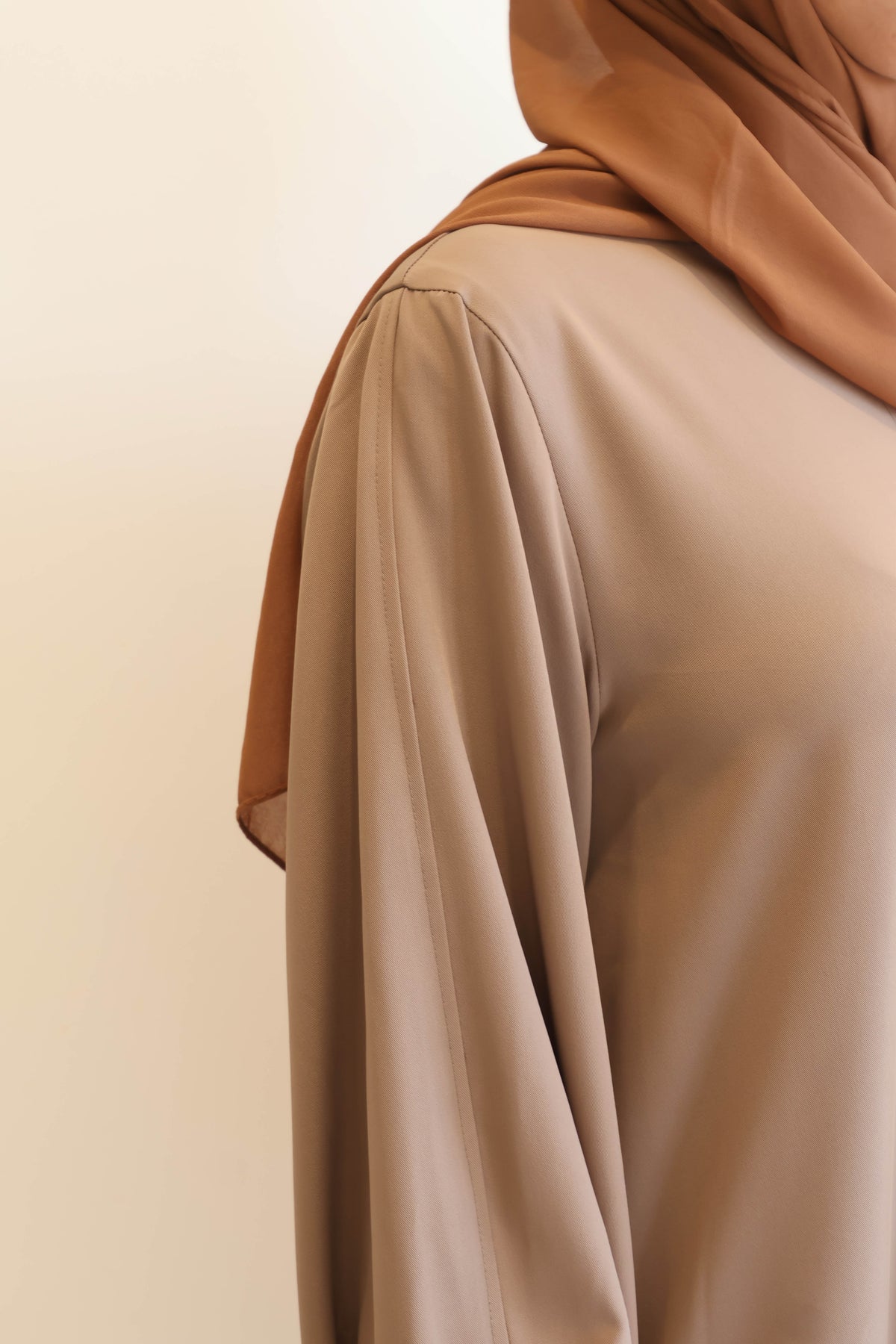 ROBE MADY